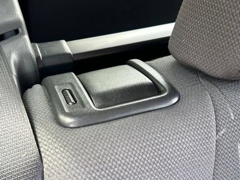 Certified 2022 Toyota RAV4 XLE w/ Convenience Package AWD/4WD image 39