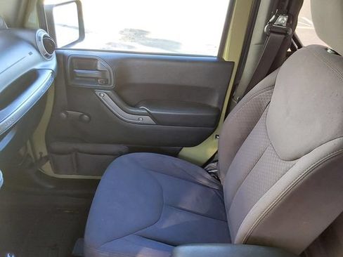 Used 2013 Jeep Wrangler Sport AWD/4WD image 21