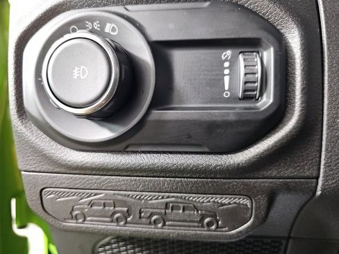 Certified 2025 Jeep Wrangler Sport image 15