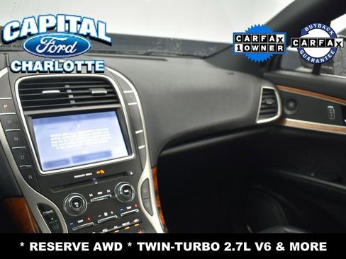 Used 2020 Lincoln Nautilus Reserve image 19