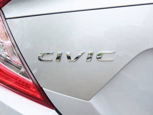 Used 2020 Honda Civic LX image 7