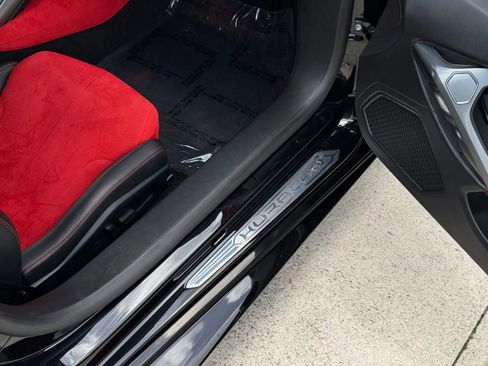 Used 2015 Lamborghini Huracan LP 610-4 AWD/4WD image 31