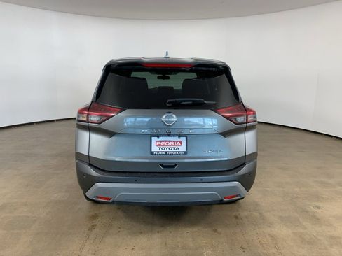 Used 2023 Nissan Rogue SV image 10