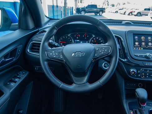 Used 2024 Chevrolet Equinox RS FWD image 21