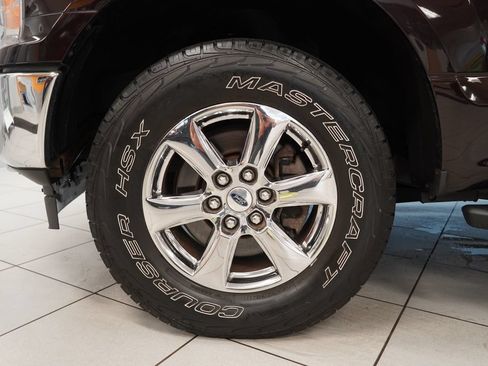 Used 2018 Ford F150 XLT w/ Equipment Group 302A Luxury AWD/4WD image 15
