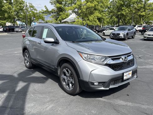 Used 2017 Honda CR-V EX image 4