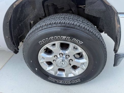 Used 2020 RAM 2500 Laramie AWD/4WD image 29
