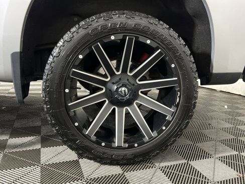 Used 2020 Chevrolet Silverado 1500 RST w/ All-Star Edition image 12