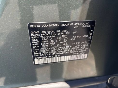 Used 2026 Volkswagen Atlas SE AWD/4WD image 33