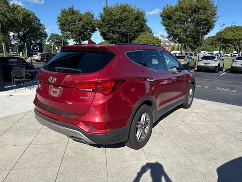 Used 2017 Hyundai Santa Fe Sport FWD image 6
