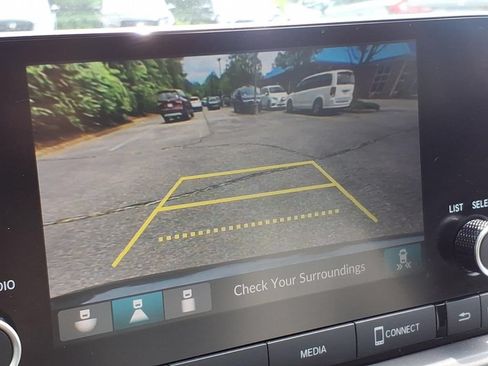 Used 2025 Honda Accord SE image 16