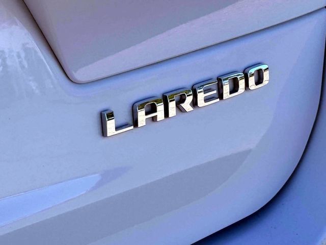 Used 2023 Jeep Grand Cherokee L Laredo w/ Luxury Tech Group I AWD/4WD image 11