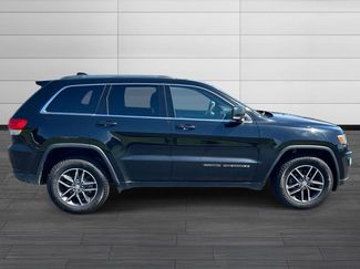 Used 2017 Jeep Grand Cherokee Limited AWD/4WD video 2