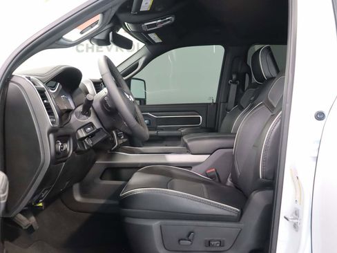 Used 2025 RAM 2500 Laramie w/ Night Edition image 8