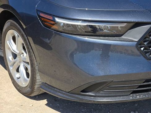 Used 2023 Honda Accord LX image 4