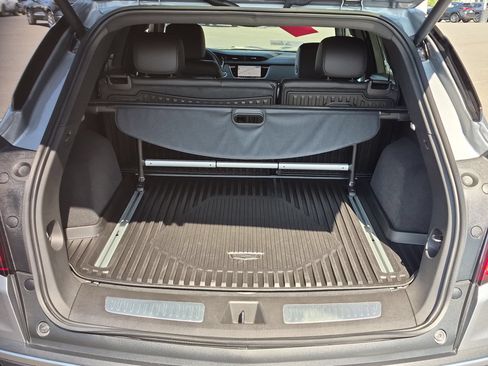 Certified 2024 Cadillac XT5 Premium Luxury w/ LPO, Floor Liner Package AWD/4WD image 26