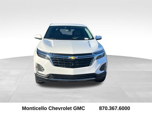 Used 2023 Chevrolet Equinox LT image 4