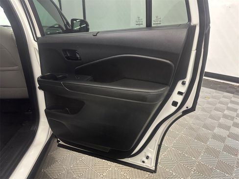 Used 2023 Honda Passport Elite image 18