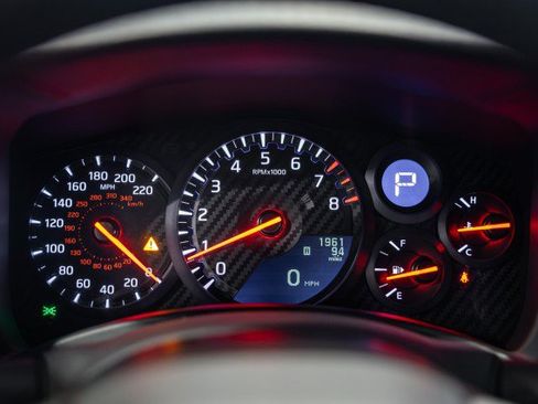 Used 2023 Nissan GT-R Premium w/ Premium Interior Package AWD/4WD image 39