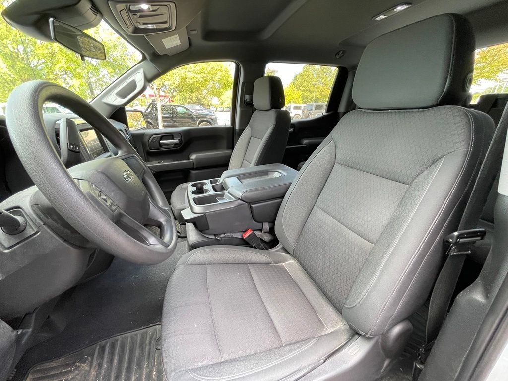 Used 2023 Chevrolet Silverado 1500 Custom Trail Boss AWD/4WD image 22