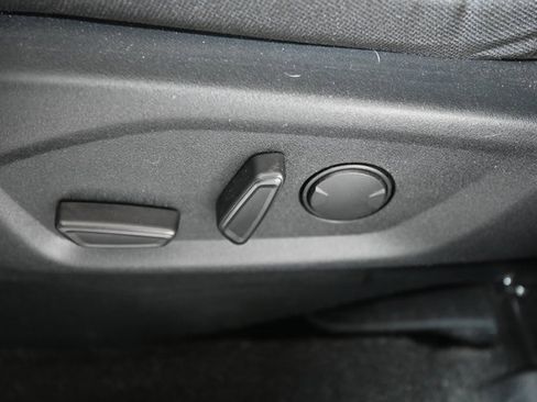 Used 2019 Ford Explorer XLT w/ Class III Trailer Tow Package image 24