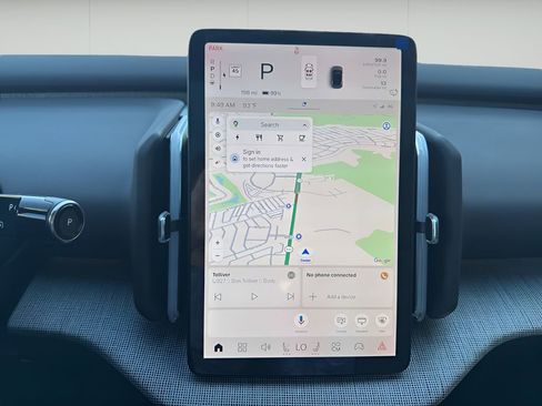 New 2026 Volvo EX30 Cross Country Ultra w/ Protection Package AWD/4WD image 17