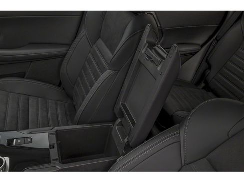 New 2026 Mitsubishi Outlander SE image 9