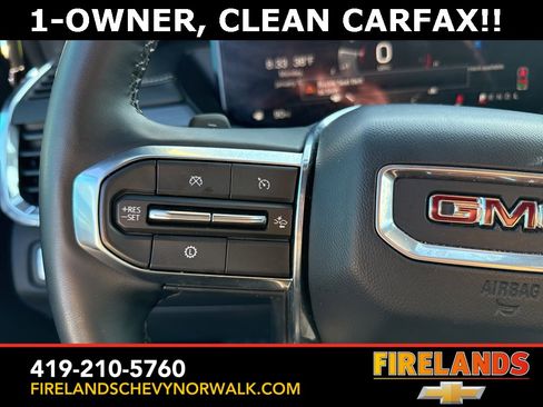 Certified 2025 GMC Acadia Elevation image 8