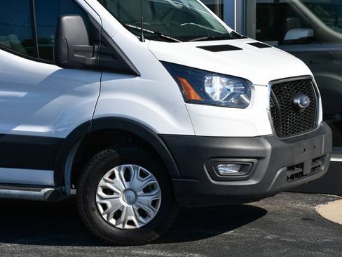 Used 2025 Ford Transit 250 Low Roof w/ Exterior Upgrade Package RWD image 12