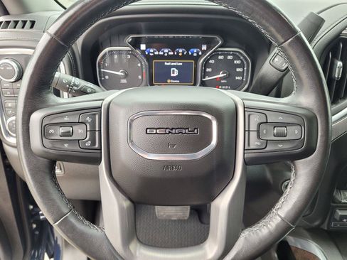Used 2022 GMC Sierra 2500 Denali w/ Denali Ultimate Package AWD/4WD image 29