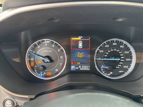 Used 2022 Subaru Ascent Limited w/ Technology Package image 23