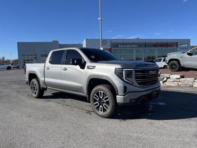 Used 2024 GMC Sierra 1500 AT4 w/ Technology Package