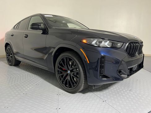 New 2026 BMW X6 M60i image 7