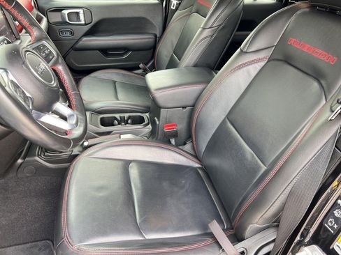 Used 2022 Jeep Gladiator Rubicon w/ Trailer Tow Package image 5