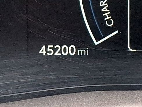 Used 2025 Toyota Camry LE image 20