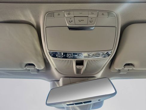 Used 2017 Mercedes-Benz E 300 4MATIC image 20