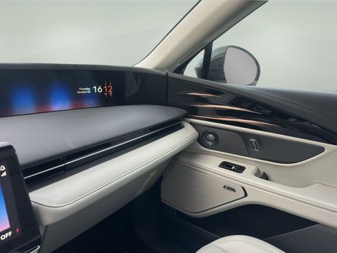 New 2026 Lincoln Nautilus Premier w/ Equipment Group 102A image 17