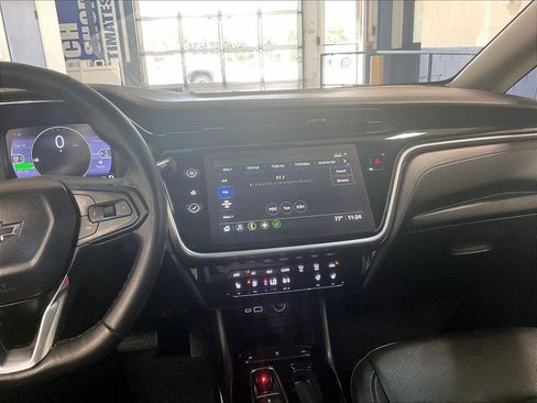 Used 2023 Chevrolet Bolt LT FWD image 18
