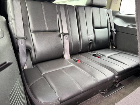 Used 2012 Chevrolet Tahoe LT image 16