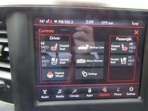 Used 2021 RAM 1500 Laramie image 33