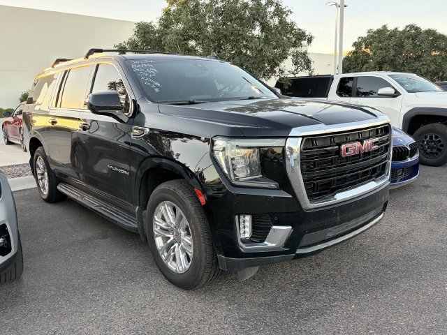 Used 2022 GMC Yukon XL SLE w/ Max Trailering Package AWD/4WD image 3