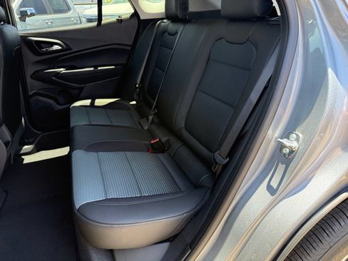 New 2026 Chevrolet Trax LT w/ LT Convenience Package FWD image 32
