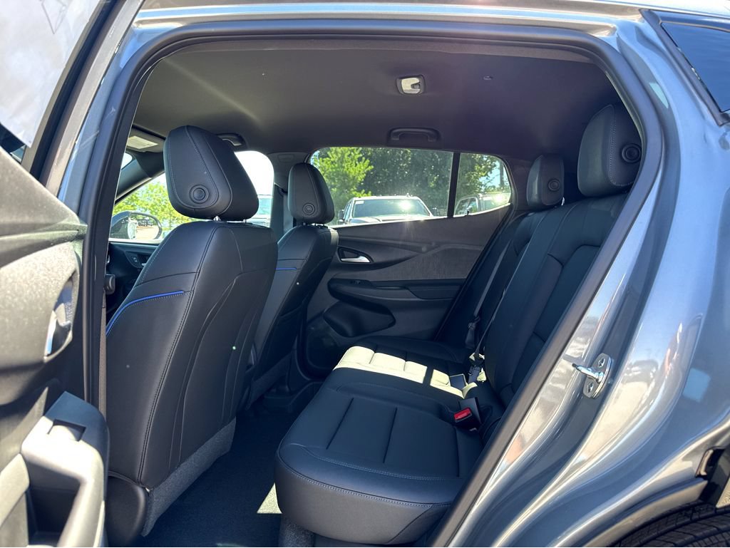 New 2026 Buick Envista Sport Touring w/ Convenience I Package FWD image 7