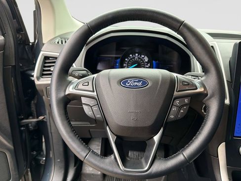 Used 2023 Ford Edge SEL AWD/4WD image 32