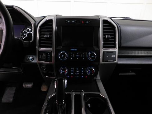 Used 2019 Ford F150 Lariat image 46