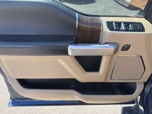 Used 2015 Ford F150 Lariat w/ Equipment Group 502A Luxury image 14