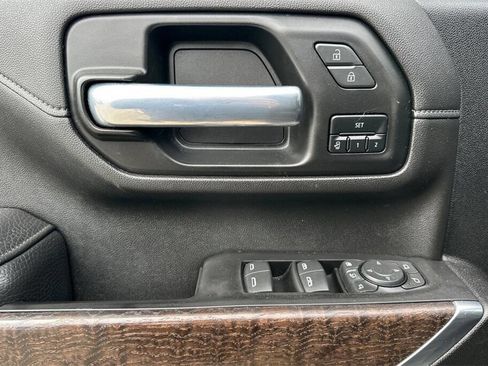 Used 2021 GMC Sierra 2500 Denali w/ Denali Ultimate Package image 11