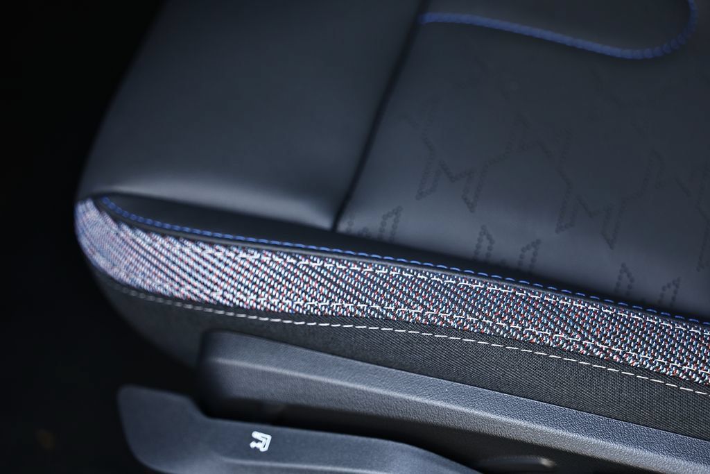 New 2026 MINI Cooper 2-Door Hardtop FWD image 22