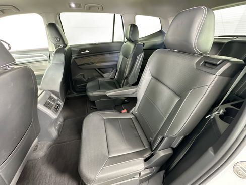 Used 2023 Volkswagen Atlas SE FWD image 24