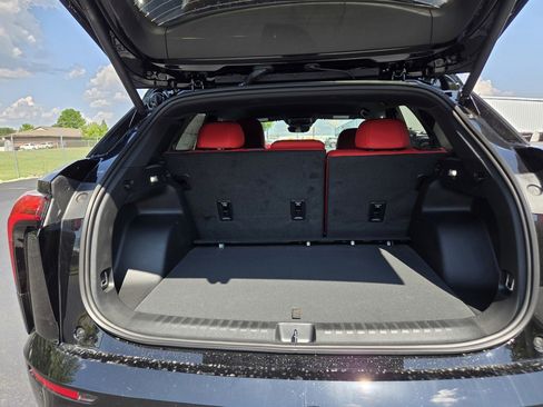 New 2025 Chevrolet Blazer EV RS image 21